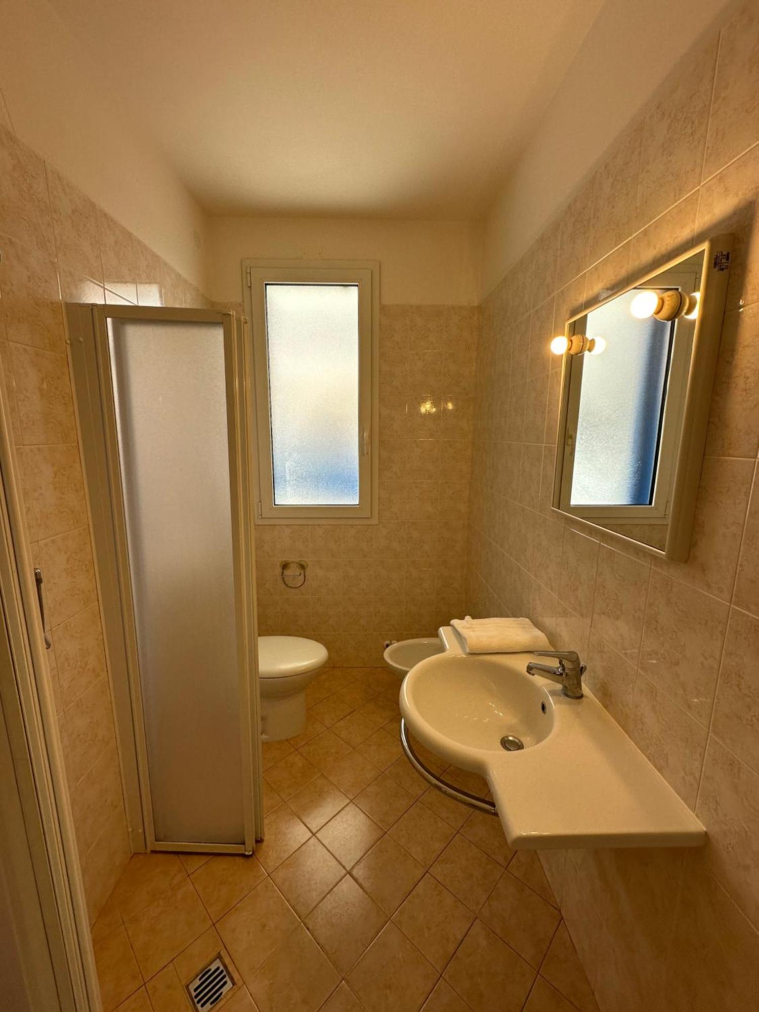 Residence Stefania - Agenzia Cocal กาออร์เล ภายนอก รูปภาพ